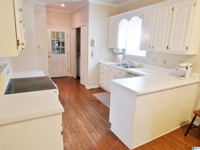 2606 Oak Village Drive