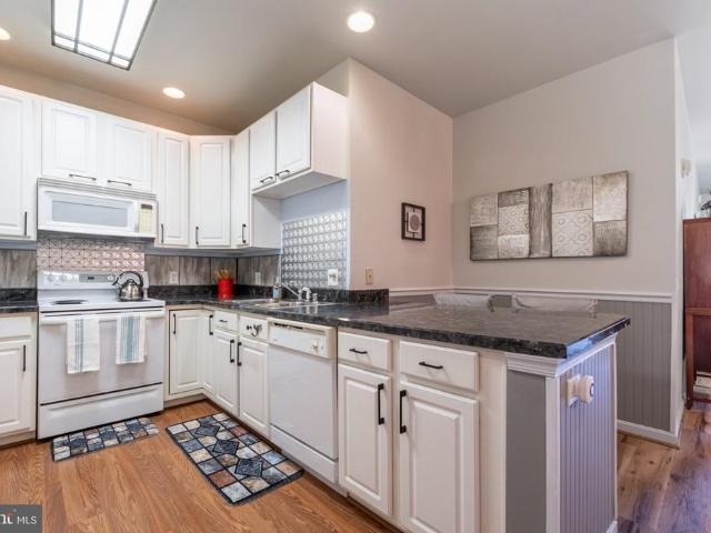 2607 Chapel Lake Drive # 313