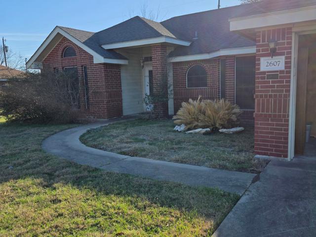 2607 Cherrylawn Dr, Taylor, TX 76574 | MLS #8018