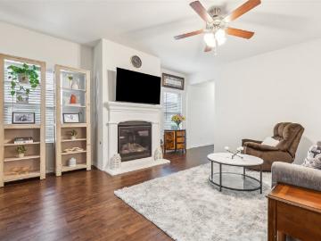 2607 Pinckney Court