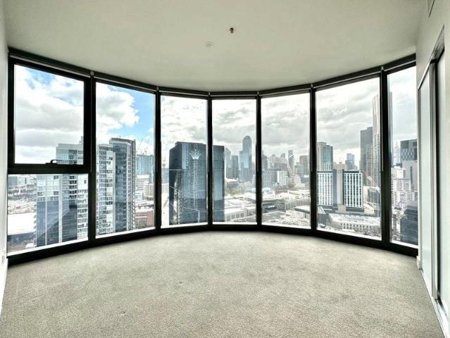 2608/105 Clarendon Street, Southbank