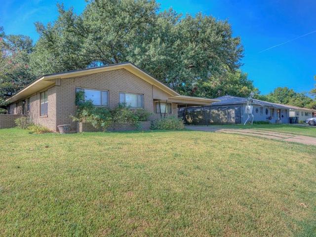 2608 Douglas Drive