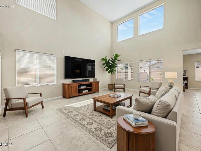 2608 w golden puma trail