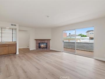 2609 Vanderbilt Lane 4