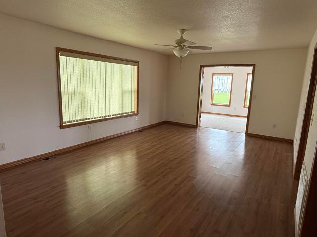 26001 Highway Ee