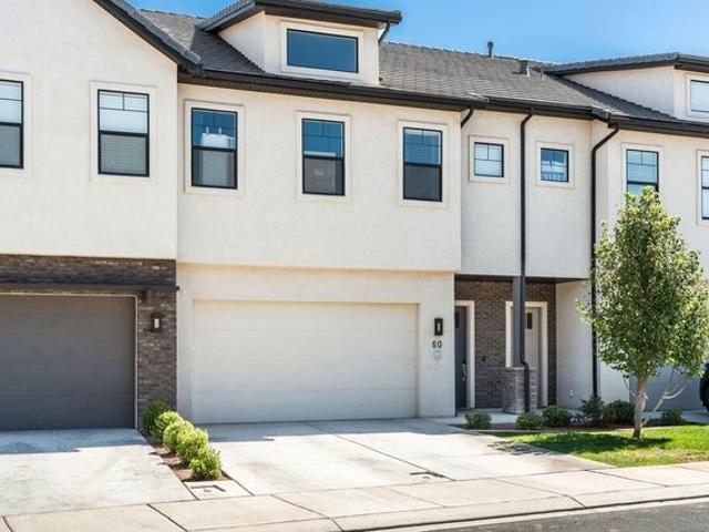2600 N Ocotillo Way Unit 60, Santa Clara, UT 84765