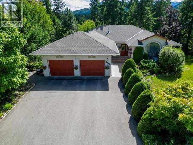 2600 Fairway Place, Blind Bay, BC, V0E 1H2 house for sale | Listing ID 10376 | Royal LePage