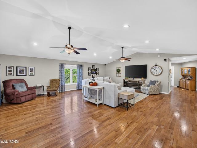 2600 Pine Valley Rd