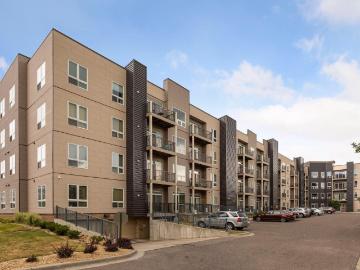 2600 University Ave SE, Unit 105, Minneapolis, MN 55414 | MLS #6806
