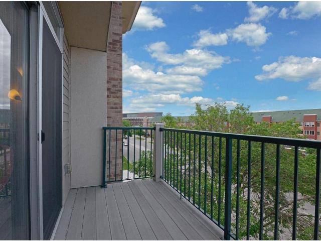 2600 University Avenue SE # 4180