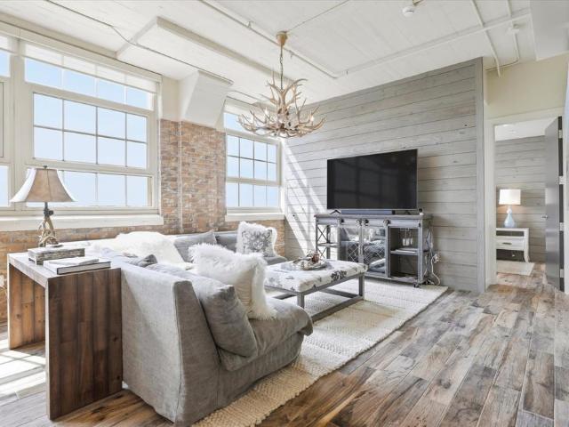 2600 W 7th Street # 1521