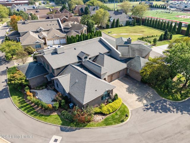 2601 Alia Cir