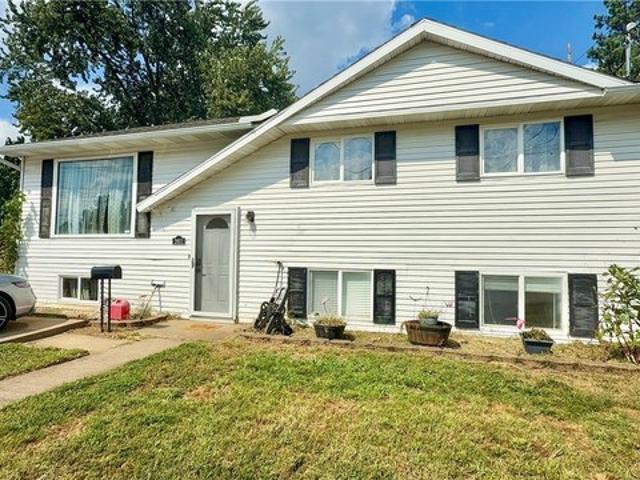 2601 22nd Ave, Parkersburg, WV 26101