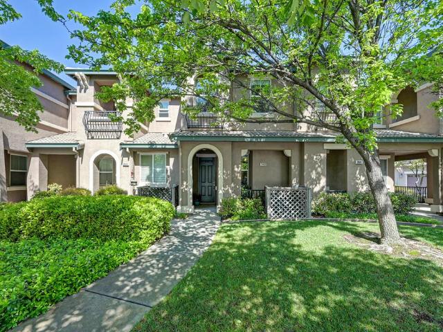 2603 Las Palomas Loop, Lincoln, CA 95648 | MLS #226045