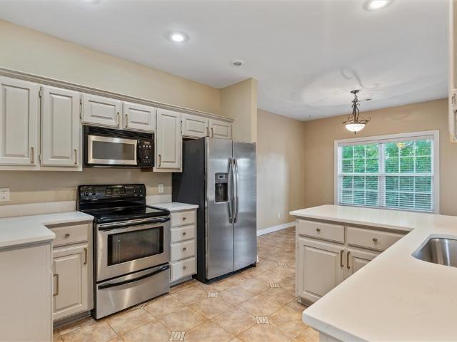 2603 SW 8th Street