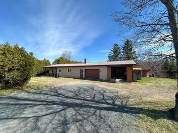 260Z 7E Rang De Simpson, Saint Cyrille De Wendover, QC, J1Z 1N.