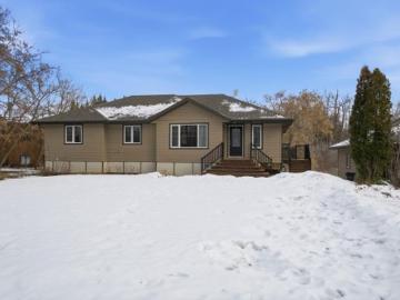 South Cooking Lake, Strathcona County, Alberta