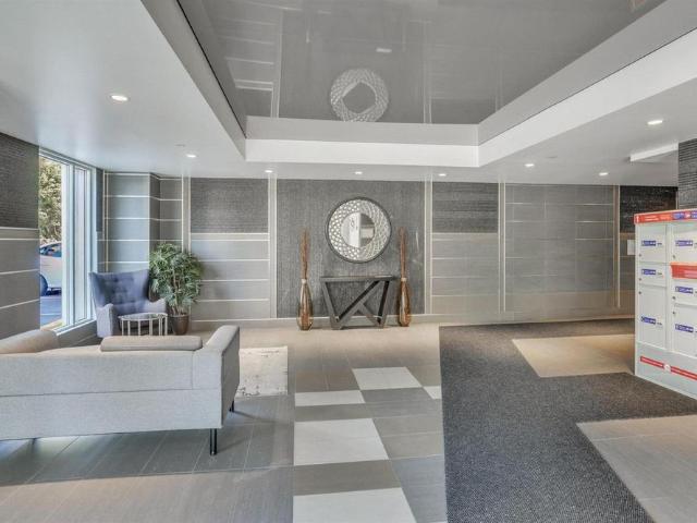 260 403 260 Boulevard Maisonneuve, Hull
