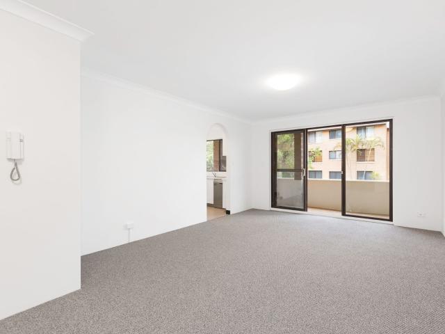 2/60 66 Seaview Street, Cronulla