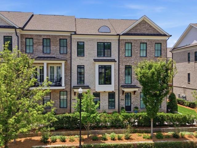260 Briscoe Way