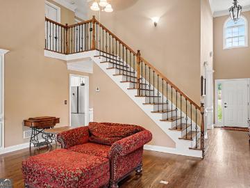 260 Glynnshire Court