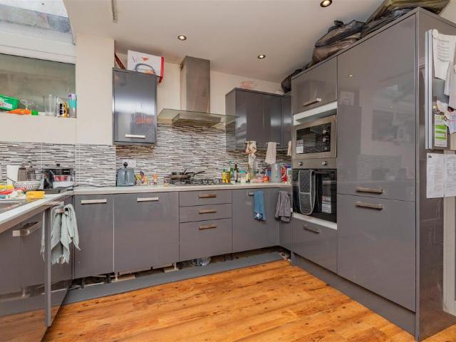 260 Heeley Road, Stirchley, B29 6EN, United Kingdom | 7 bed house for rent #133648330 | Rentberry
