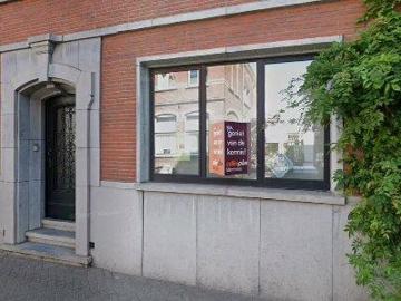 260 m2 apartment for rent in Merchtem
