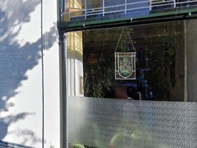 260 m2 apartment for rent in Delft