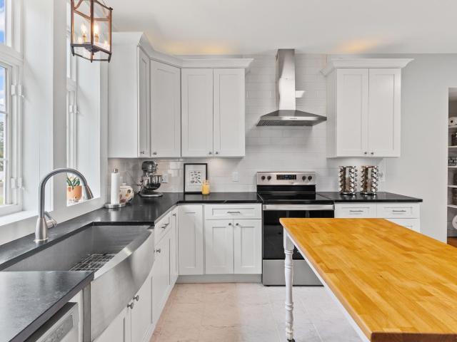 260 N Main St, Amherst, VA 24521 | MLS #676071