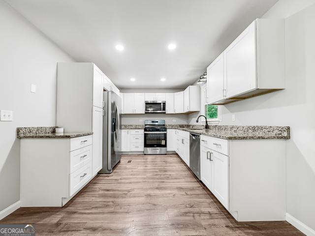 260 Nectarine Drive