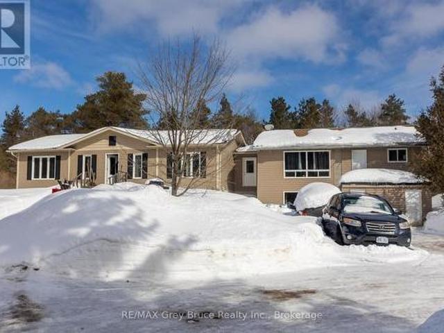 260 Spring Creek Road, South Bruce Peninsula, ON, N0H 1P0 house for sale | Listing ID X12864 | Royal LePage