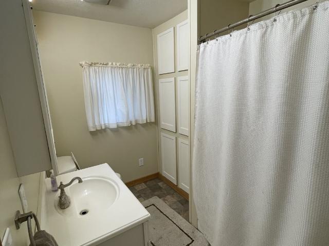 260 w center st