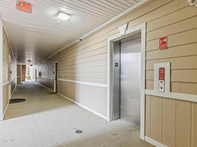 260 Woodlands Way NW # Unit 18