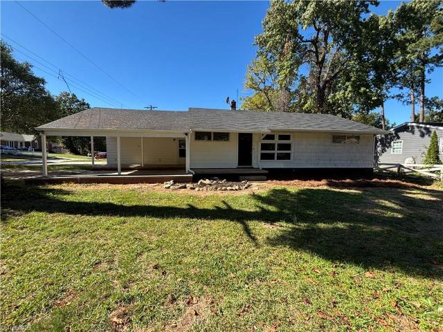 2614 Pinecroft Road