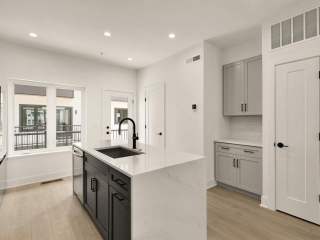 2615 Olmsted Court NW, Washington, US, DC