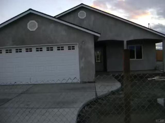 2615 GABLE AVE, CORCORAN, CA 93212