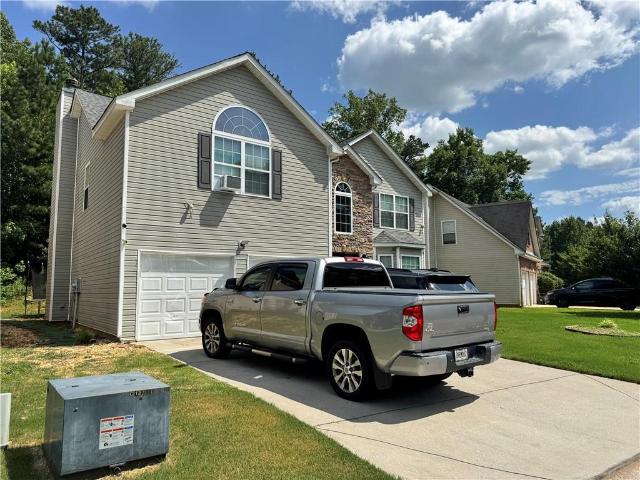 2615 Highland Hills Parkway