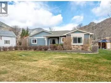 2616 Middle Bench Road, Keremeos, BC, V0X 1N2 house for sale.