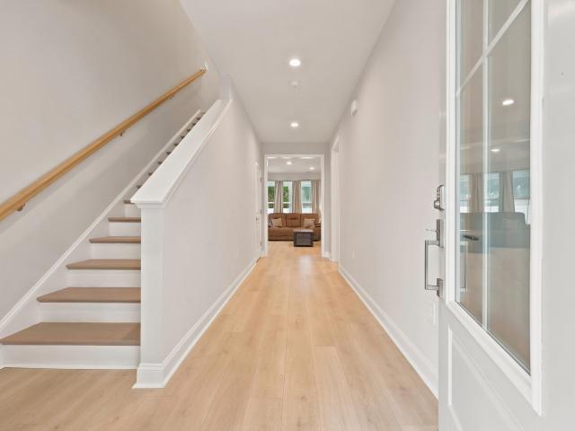 2616 Hillbourne Loop
