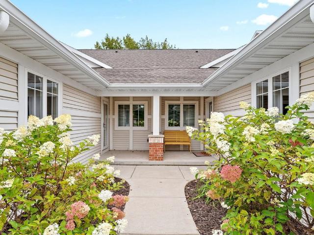 2617 bay harbor circle
