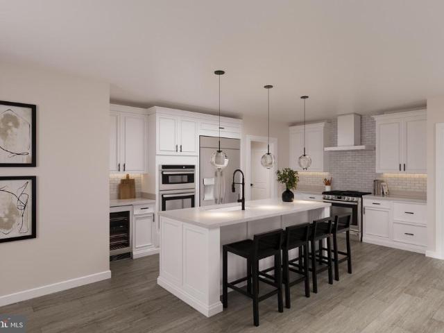 2617 Broadleaf Drive