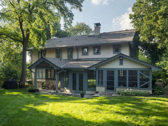 2617 Dean Parkway, Minneapolis, US, MN