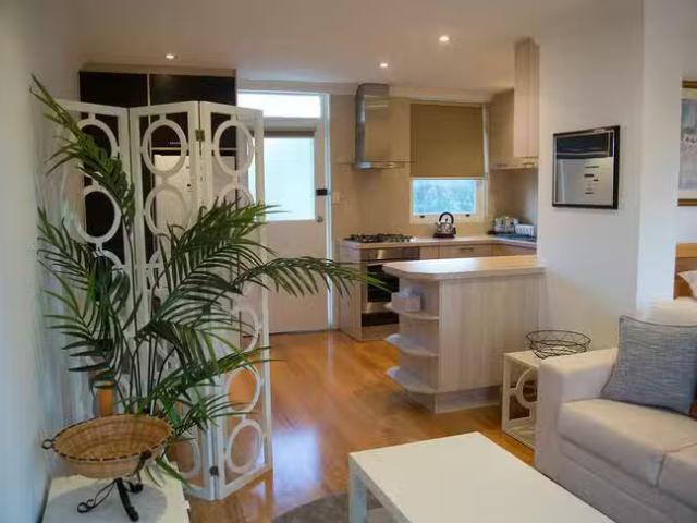 26/17 The Avenue, Crawley, WA 6009