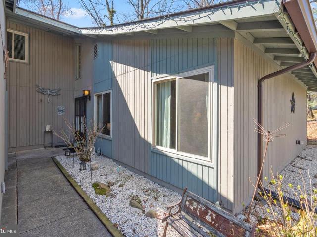 2617 Woodfern Court
