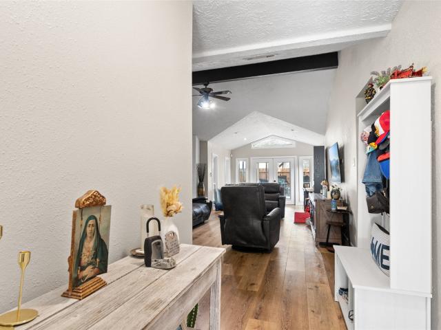 2618 Knoxville Drive