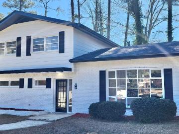 2619 Cavalier Drive
