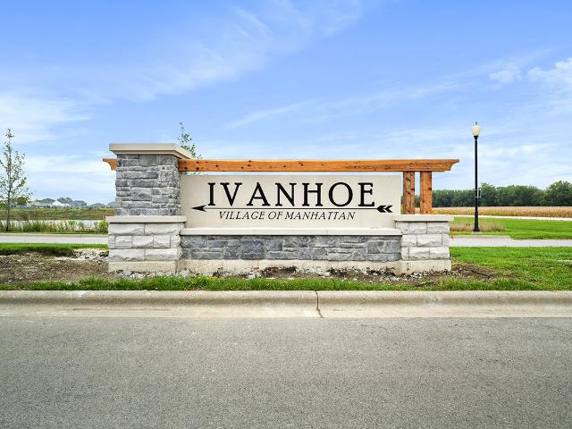 26100 S Castle Blvd, Manhattan, IL 60442 | MLS #12635