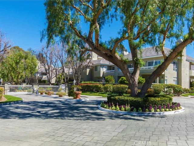 26105 Mcbean Pkwy Unit 64