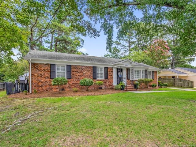 2610 Mirror Lake Drive