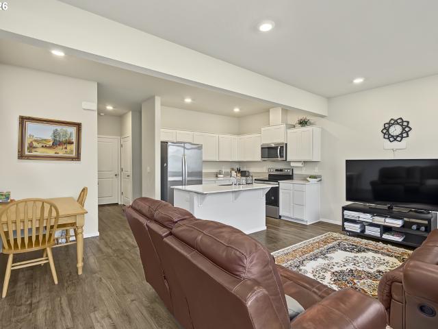 2611 NE 116TH PL